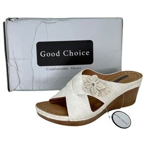 Good Choice Selly Cream Womens Wedge Sandals Size 7.5M